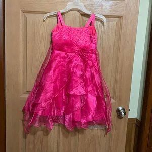 Girls size 6x flower girl/semi formal dress